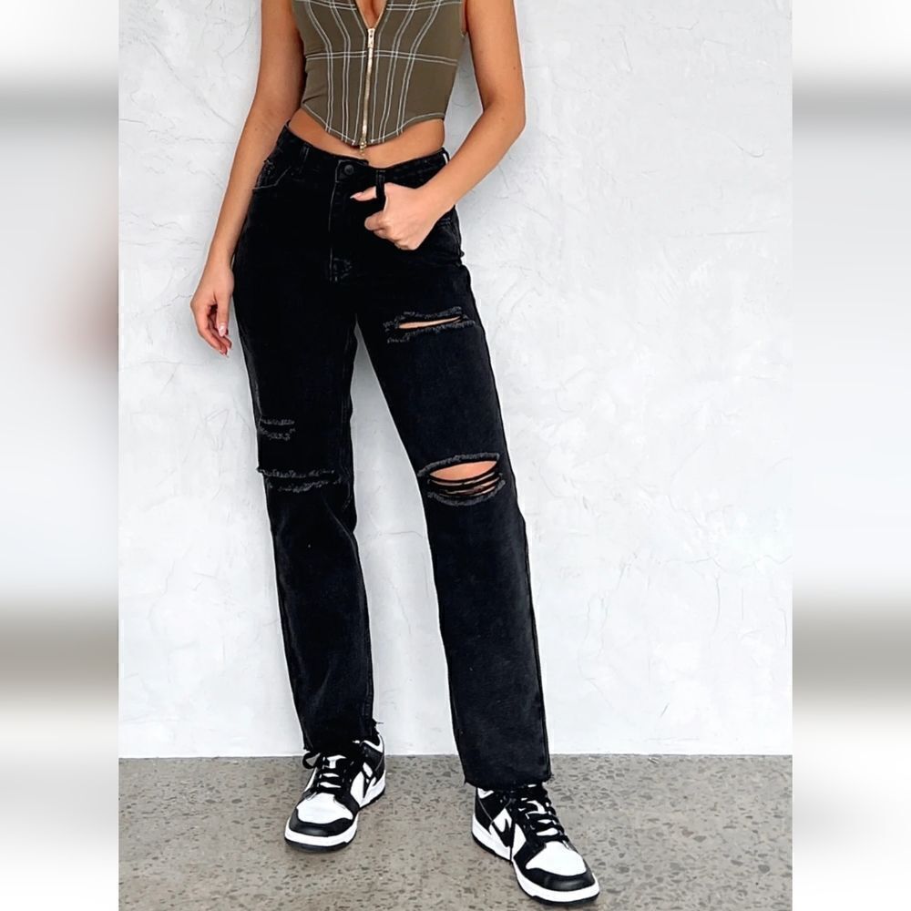 NWT White Fox Boutique Love Stoned Vintage Black Boyfriend Jeans Size XS US 2